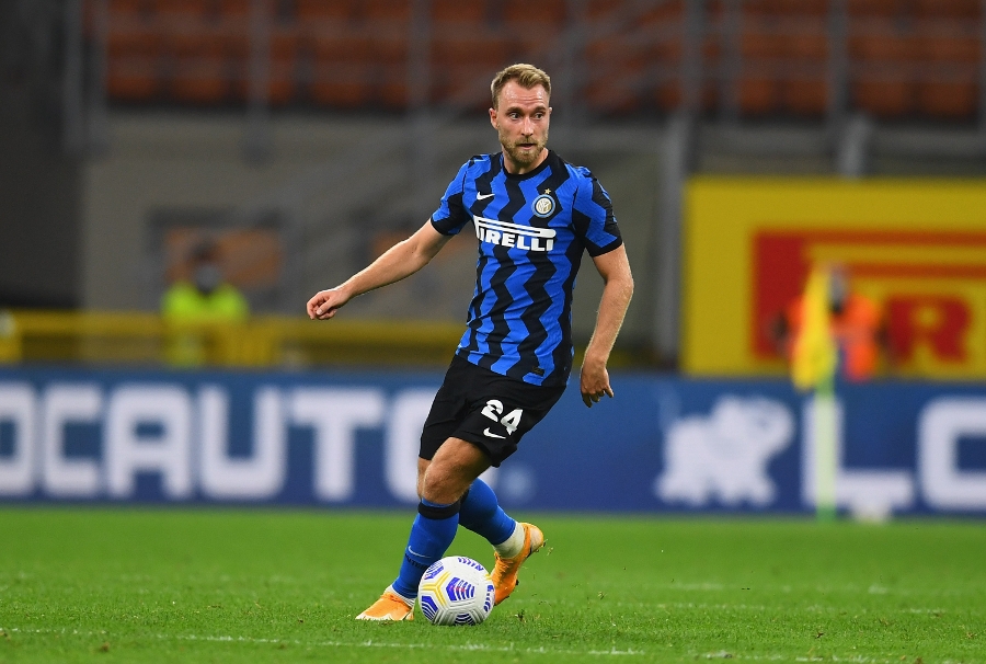 اینتر/ هافبک دانمارکی/Inter/Danish midfielder