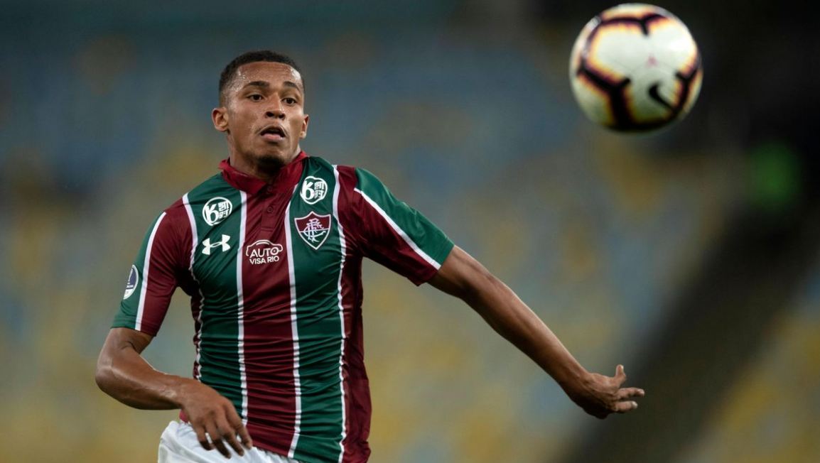 فلومیننزه/مهاجم برزیلی/Fluminense/Brazilian Striker